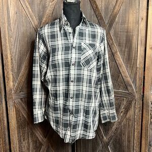 Can Zain button up shirt